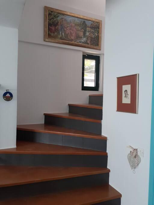 Το Σπίτι Που Σε Ταξιδεύει Villa อาเยียกาลินี ภายนอก รูปภาพ